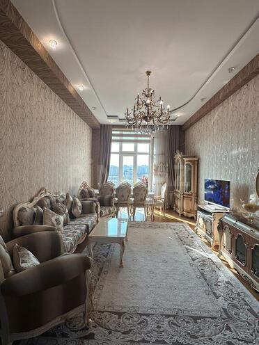 4 otaqlı yeni tikili - Nəsimi r. - 163 m² (1)