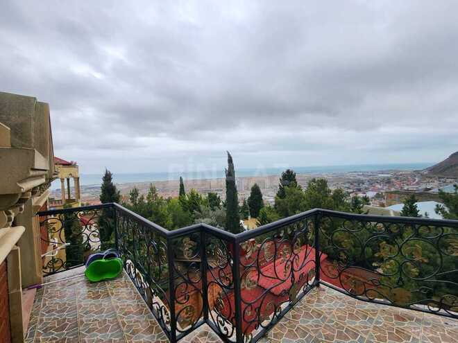 6-комн. дом/дача - пос. Бадамдар - 540 м² (2)