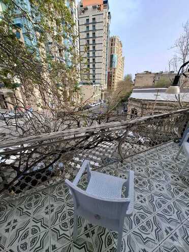2 otaqlı köhnə tikili - 28 May m. - 85 m² (22)