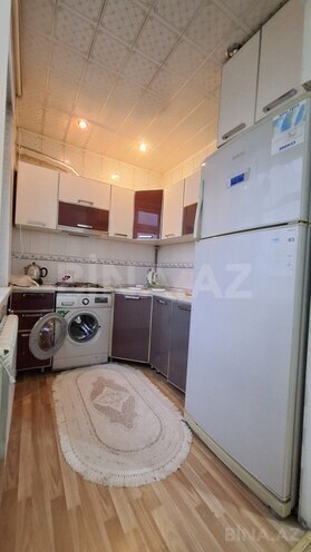 2 otaqlı köhnə tikili - Azadlıq Prospekti m. - 55 m² (17)