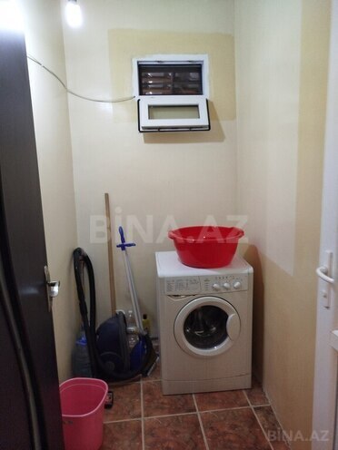6 otaqlı həyət evi/bağ evi - Novxanı q. - 240 m² (10)