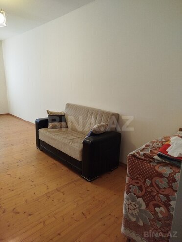 6 otaqlı həyət evi/bağ evi - Novxanı q. - 240 m² (18)