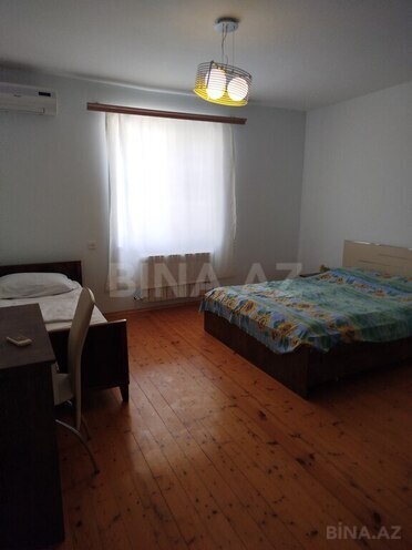 6 otaqlı həyət evi/bağ evi - Novxanı q. - 240 m² (21)