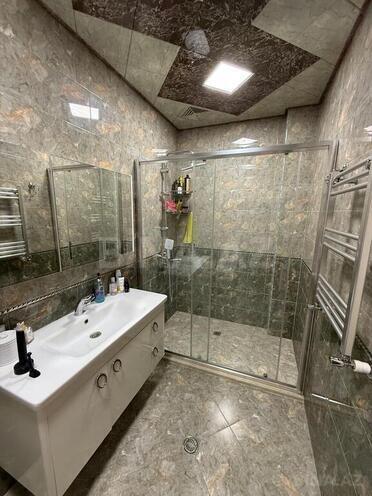 3-комн. новостройка - Хатаинский р. - 157.6 м² (13)