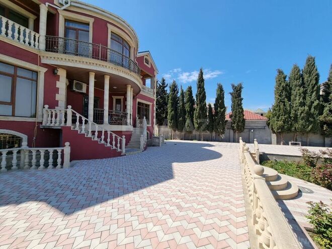 7 otaqlı həyət evi/bağ evi - Buzovna q. - 600 m² (1)