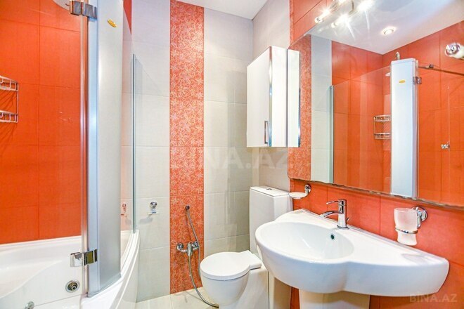 İcarəyə verilir 4 otaqlı yeni tikili 200 m², 28 May m., photo 26 from 32