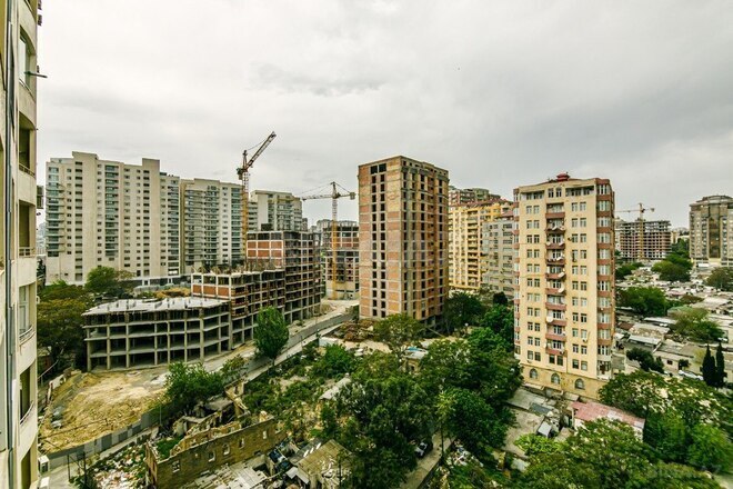 İcarəyə verilir 4 otaqlı yeni tikili 200 m², 28 May m., photo 31 from 32