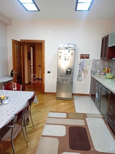 3 otaqlı yeni tikili - 8 Noyabr m. - 170 m² (13)