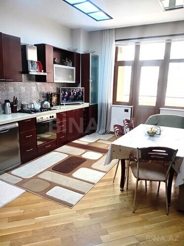3 otaqlı yeni tikili - 8 Noyabr m. - 170 m² (12)