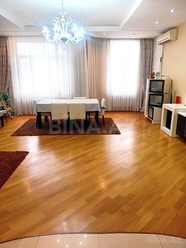 3 otaqlı yeni tikili - 8 Noyabr m. - 170 m² (19)