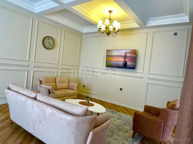 5 otaqlı həyət evi/bağ evi - Badamdar q. - 240 m² (2)