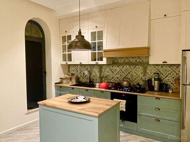 5 otaqlı həyət evi/bağ evi - Badamdar q. - 240 m² (10)