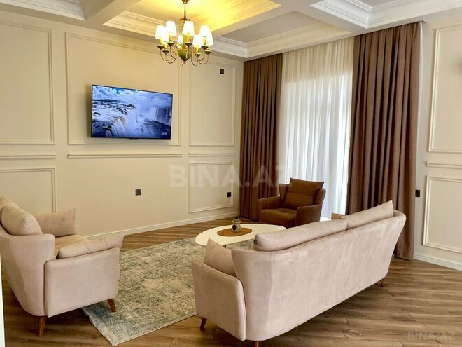 5 otaqlı həyət evi/bağ evi - Badamdar q. - 240 m² (1)