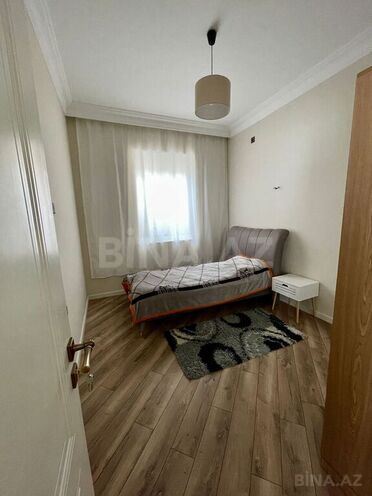 5 otaqlı həyət evi/bağ evi - Badamdar q. - 240 m² (15)
