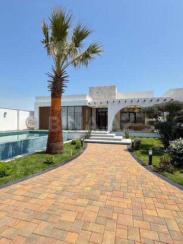5 otaqlı həyət evi/bağ evi - Şüvəlan q. - 220 m² (1)