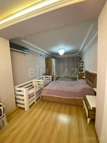 Продаётся 4-комн. вторичка 110 м², photo 6 from 18