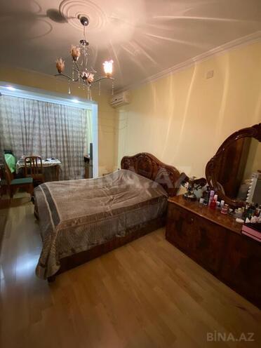 Продаётся 4-комн. вторичка 110 м², photo 8 from 18