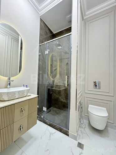 5 otaqlı həyət evi/bağ evi - Şüvəlan q. - 220 m² (22)