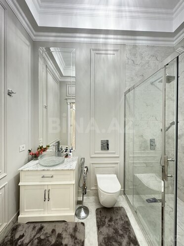 5 otaqlı həyət evi/bağ evi - Şüvəlan q. - 220 m² (24)