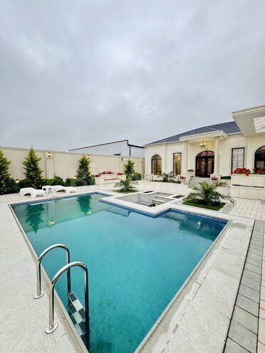 5 otaqlı həyət evi/bağ evi - Şüvəlan q. - 220 m² (5)