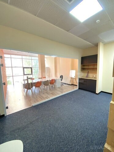 3-комн. офис - м. 28 мая - 90 м² (3)