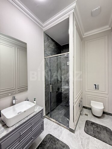5 otaqlı həyət evi/bağ evi - Şüvəlan q. - 220 m² (23)