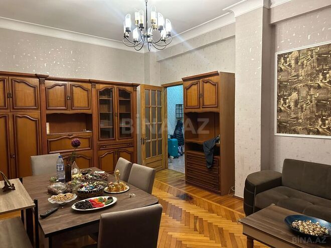 2-комн. вторичка - м. Низами - 75 м² (4)