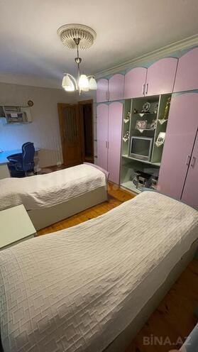 4 otaqlı köhnə tikili - 9-cu mikrorayon q. - 100 m² (10)