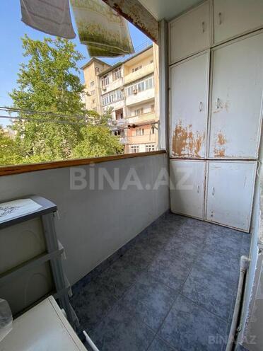 4 otaqlı köhnə tikili - 9-cu mikrorayon q. - 100 m² (14)