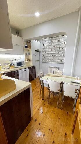 4 otaqlı köhnə tikili - 9-cu mikrorayon q. - 100 m² (3)