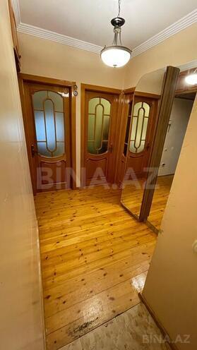 4 otaqlı köhnə tikili - 9-cu mikrorayon q. - 100 m² (12)