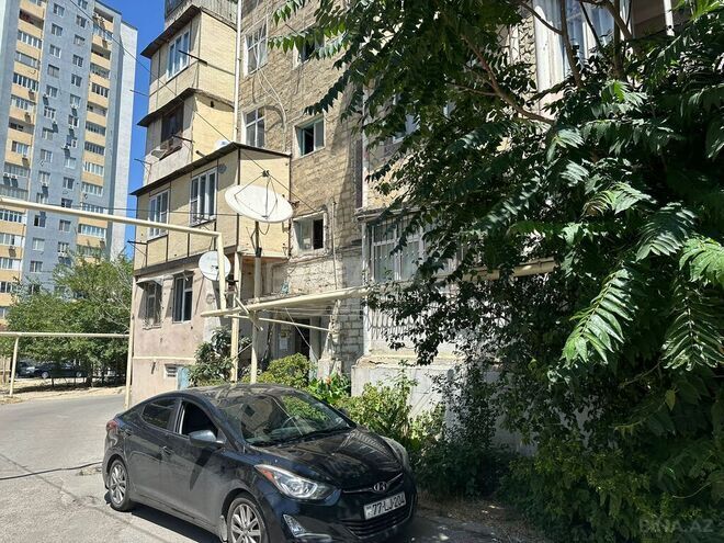 Продаётся 3-комн. вторичка 70 м², м. Нефтчиляр, photo 4 from 17