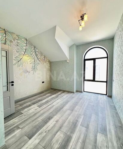 5 otaqlı həyət evi/bağ evi - Şüvəlan q. - 200 m² (11)