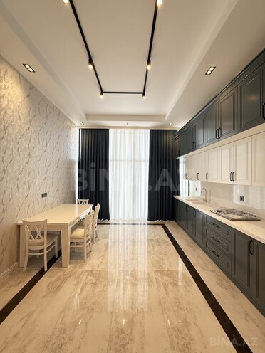 5 otaqlı həyət evi/bağ evi - Şağan q. - 300 m² (16)