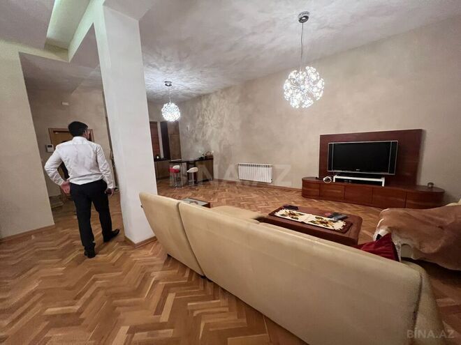 4 otaqlı həyət evi/bağ evi - Mərdəkan q. - 200 m² (22)