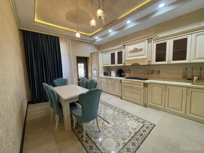 6 otaqlı həyət evi/bağ evi - Şüvəlan q. - 320 m² (14)