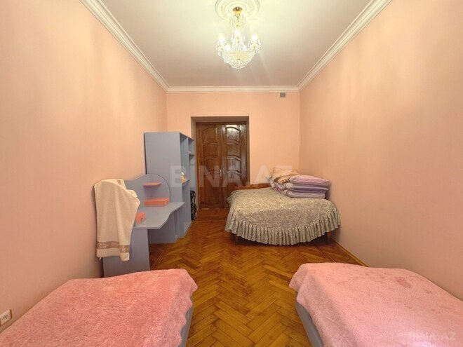 5 otaqlı köhnə tikili - Sahil m. - 203 m² (21)