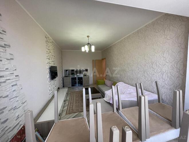 3-комн. вторичка - м. Иншаатчылар - 80 м² (13)