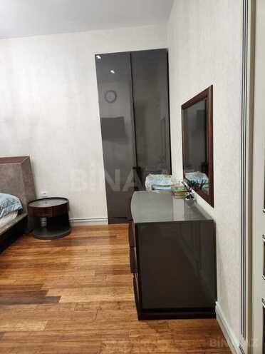 4 otaqlı yeni tikili - Nizami m. - 250 m² (15)