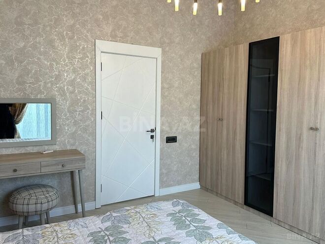 4 otaqlı həyət evi/bağ evi - Şüvəlan q. - 150 m² (9)