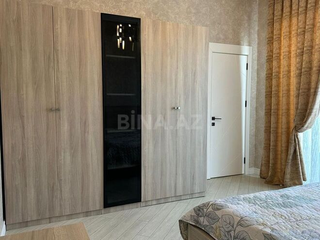 4 otaqlı həyət evi/bağ evi - Şüvəlan q. - 150 m² (10)