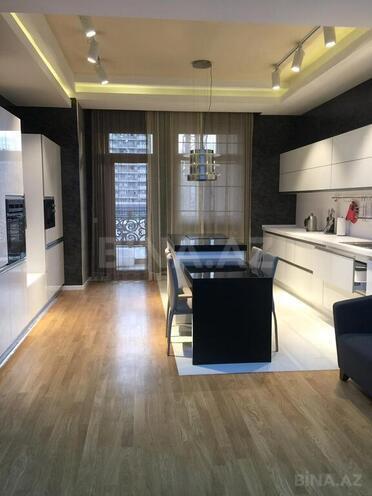 4 otaqlı yeni tikili - Nizami m. - 210 m² (23)