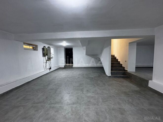 5 otaqlı həyət evi/bağ evi - Bakıxanov q. - 360 m² (29)
