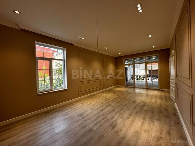 5 otaqlı həyət evi/bağ evi - Bakıxanov q. - 360 m² (15)