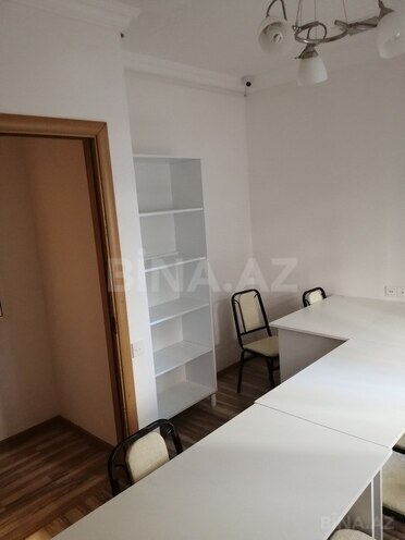 8 otaqlı yeni tikili - Şah İsmayıl Xətai m. - 140 m² (20)