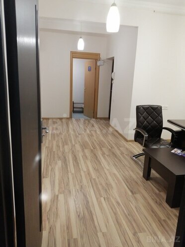 8 otaqlı yeni tikili - Şah İsmayıl Xətai m. - 140 m² (4)