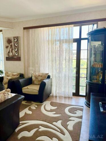 3 otaqlı yeni tikili - 28 May m. - 110 m² (3)