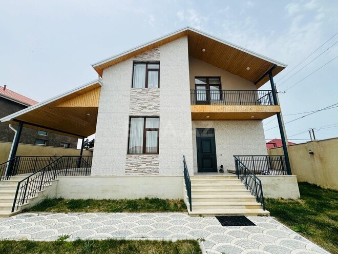 6 otaqlı həyət evi/bağ evi - Novxanı q. - 280 m² (2)