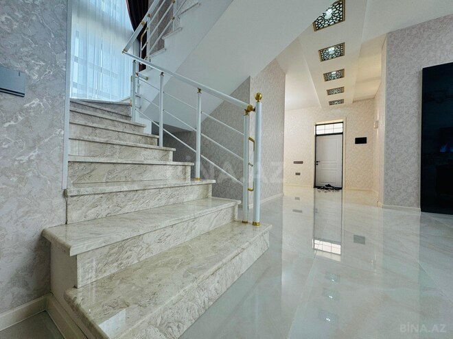 6 otaqlı həyət evi/bağ evi - Novxanı q. - 280 m² (5)