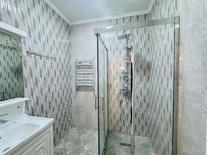 6 otaqlı həyət evi/bağ evi - Novxanı q. - 280 m² (12)